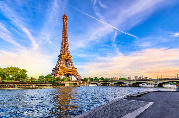 WHEN IS THE BEST TIME TO VISIT PARIS?