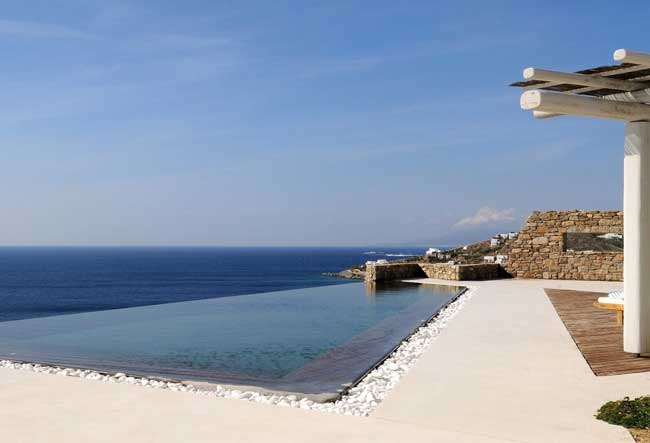 MOST LUXURIOUS MYKONOS HOLIDAY HOUSES